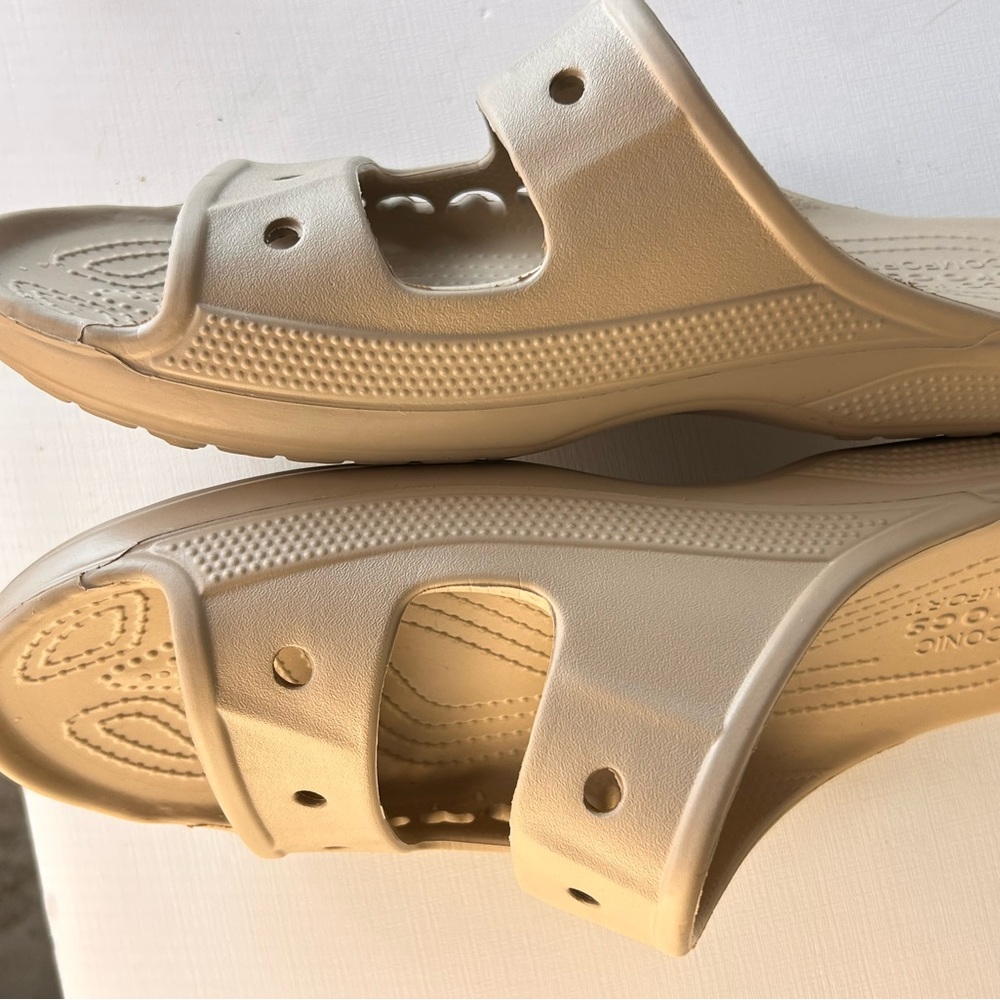 CROCS Baya iconic comfort Beige waterproof slides logo men’s sz 8 women’s sz10 - Picture 7 of 8